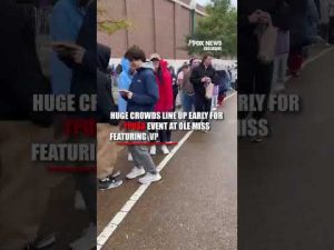 Read more about the article TPUSA TURNOUT: People are lining up in droves to show support for Charlie Kirk #shorts