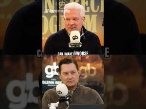 Read more about the article Disease-carrying lab monkey on the loose. What could wrong?!