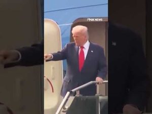 Read more about the article GLOBAL GAINS: Trump heads back to the US with billions in fresh investments #trump #shorts #usa