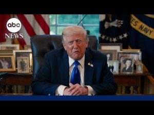 Read more about the article Trump pushes ‘nuclear option’ to end government shutdown