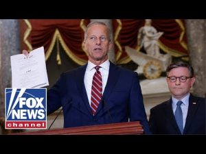 Read more about the article Republicans working to end shutdown, Democrats are worried about ‘branding’: Will Cain