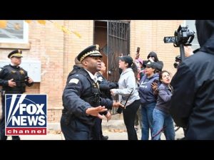 Read more about the article BREAKING: Chicago ICE agents shot at