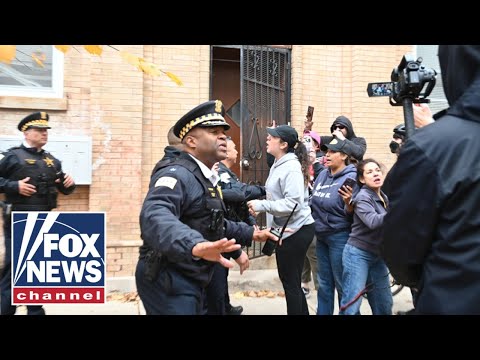 You are currently viewing BREAKING: Chicago ICE agents shot at