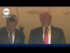 Read more about the article Trump becomes 1st president at a regular-season NFL game since 1978