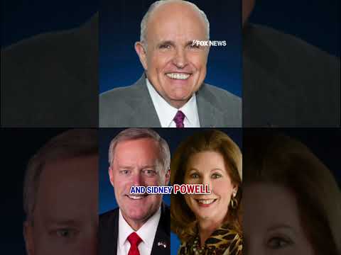 Read more about the article BREAKING: Trump pardons Giuliani, election aides #shorts #trump #rudygiuliani #politics #pardon #us