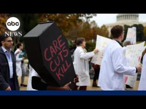 Read more about the article Senate passes bill that could end longest shutdown in U.S. history, heads to House