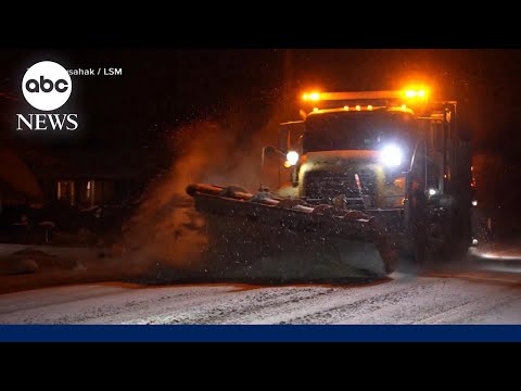 You are currently viewing Millions wake to snow, arctic temperatures