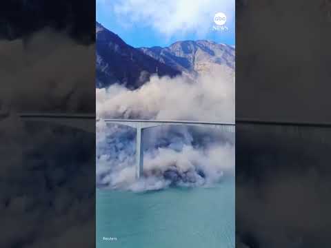 You are currently viewing Chinese Hongqi bridge collapses months after opening