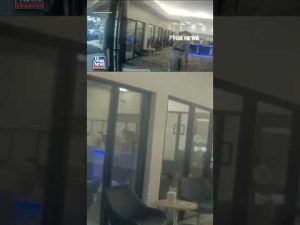 Read more about the article Search underway for suspect who faked injury to carry out bank heist #foxnews #news #shorts