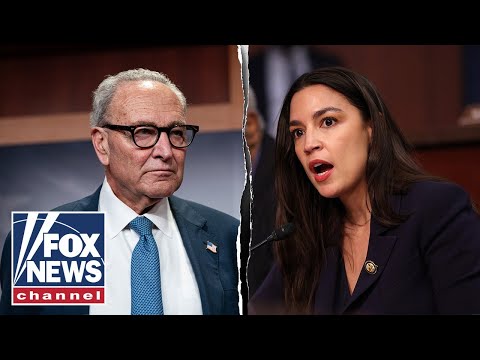 You are currently viewing WATCH: AOC dodges on Schumer ousting calls amid Dem divide