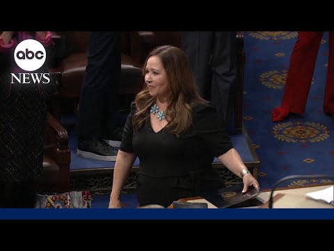 You are currently viewing “At long last I get to actually do my job,” Rep. Grijalva sworn in after 50 days