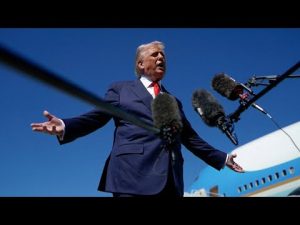 Read more about the article US edges toward longest government shutdown in history