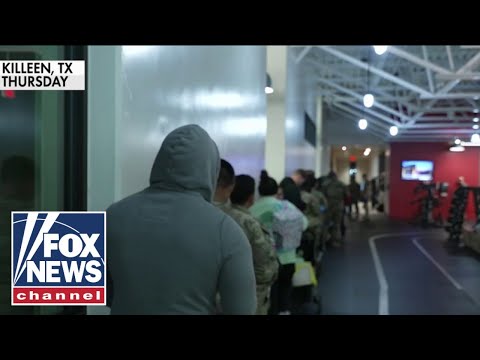 You are currently viewing Military families turn to food banks as shutdown hits SNAP benefits