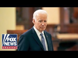 Read more about the article Biden insiders JUMP SHIP as mental decline exposed