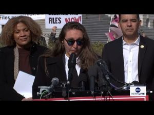 Read more about the article LIVE: Rep. Grijalva holds news conference with Epstein survivors