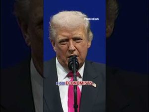 Read more about the article ‘EASIEST job in the world!’: Trump lashes out at ‘clown’ Fed chair #shorts #trump #federalreserve