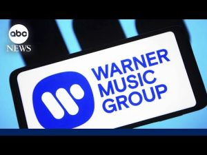 Read more about the article Warner Music settles copyright suit against music AI startup, inks license deal