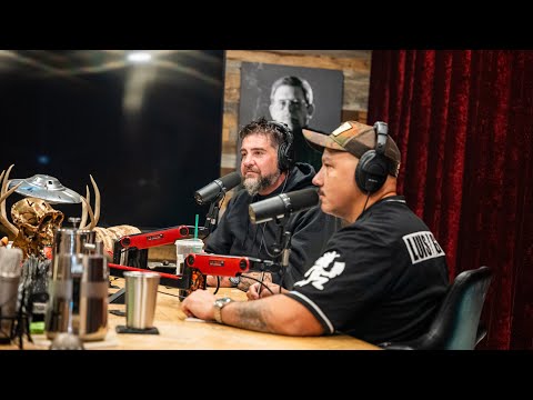 Read more about the article Joe Rogan Experience #2405 – Luis J Gomez & Big Jay Oakerson