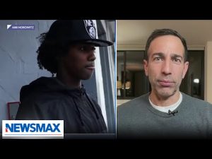 Read more about the article Somali Islamic fundamentalism is significant problem: Ami Horowitz | Carl Higbie FRONTLINE