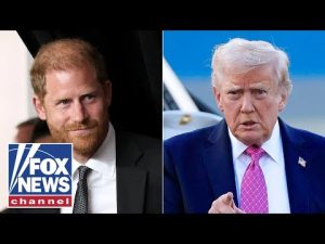 Read more about the article SEE IT: Prince Harry takes JAB at Trump on late-night show