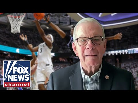 You are currently viewing ‘IT’S BROKEN’: Lawmaker sounds alarm on college athlete pay issue