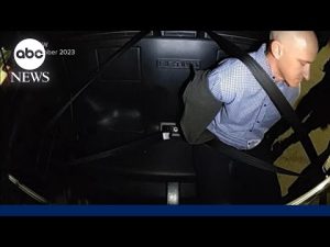 Read more about the article New audio reveals chaos in the cockpit of a terrifying mid-air scare in 2023