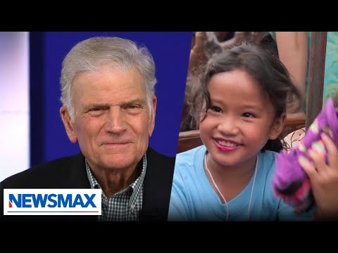 Read more about the article Franklin Graham talks kids’ precious reactions to his charity’s Christmas gifts