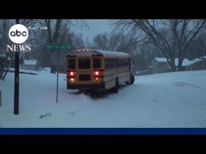 Read more about the article Snow blast, dangerous cold on the move