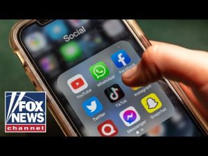 Read more about the article First nation in the world BANS kids from social media