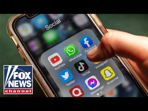 You are currently viewing First nation in the world BANS kids from social media