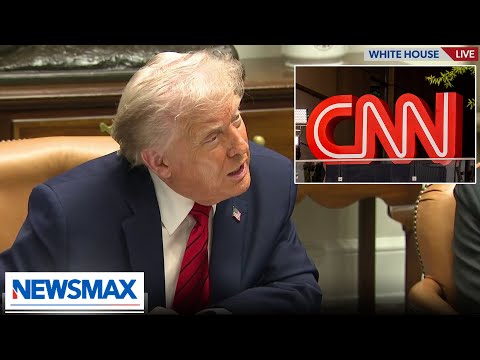 You are currently viewing Trump: People running CNN are either corrupt or incompetent