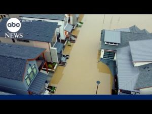 Read more about the article Washington residents evacuate amid catastrophic flooding