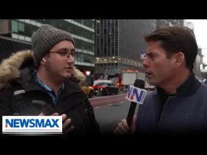 Read more about the article Do Americans think Pantone’s Color of the Year is racist?