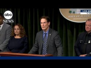 Read more about the article Nick Reiner facing 2 counts of 1st-degree murder in parents’ stabbing deaths