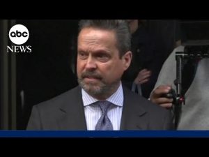 Read more about the article Nick Reiner’s defense attorney delivers remarks after Reiner waives right to speedy arraignment