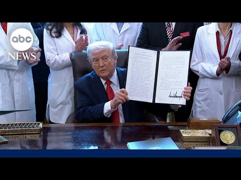 Read more about the article Trump signs executive order easing marijuana restrictions by reclassifying drug