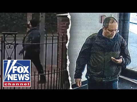 Read more about the article NEW DETAILS: Police swarmed storage facility in multi-state manhunt after uncovering visual evidence