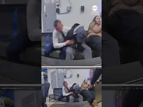 Read more about the article Alleged shoplifter pulls gun on officer inside Walmart store