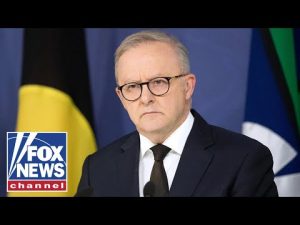 Read more about the article Bondi Beach terror attack sparks global antisemitism concerns