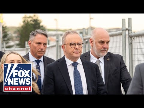 Read more about the article ‘WEAKNESS BREEDS VIOLENCE’: Australia PM slammed after Bondi Beach response