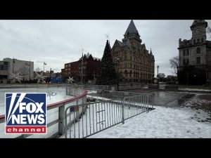 Read more about the article LIVE: Christmas week snow could bring a white Christmas