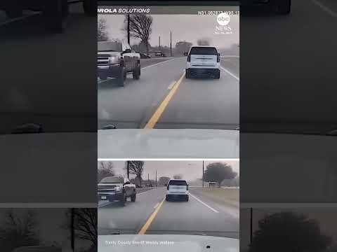 You are currently viewing Texas driver crash into 18-wheeler on Christmas Day