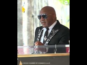 Read more about the article The Isley Brothers honored with star on the Hollywood Walk of Fame