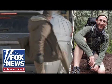 You are currently viewing NEW video appears to show Alex Pretti spit at agents, damage SUV before fatal shooting