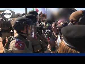 Read more about the article Protests at Texas migrant detention center: ‘Not a single criminal in Dilley’