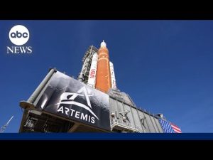 Read more about the article Safety concerns raised ahead of historic Artemis II launch