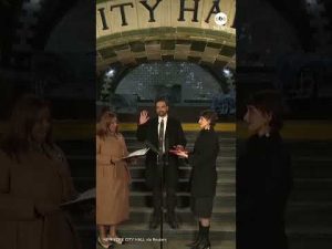 Read more about the article Zohran Mamdani sworn in as New York City mayor at historic subway station #news #newyorkcity