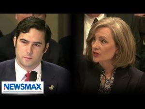 Read more about the article Walz knew about alleged fraud ‘from the very beginning’: MN State Rep. Kristin Robbins