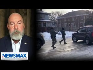 Read more about the article Protesters putting themselves, federal agents in harm’s way: Jonathan Gilliam | Wake Up America