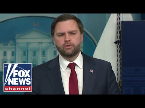 You are currently viewing JD Vance vows to get to the bottom of a ‘network’ trying to incite violence against ICE agents